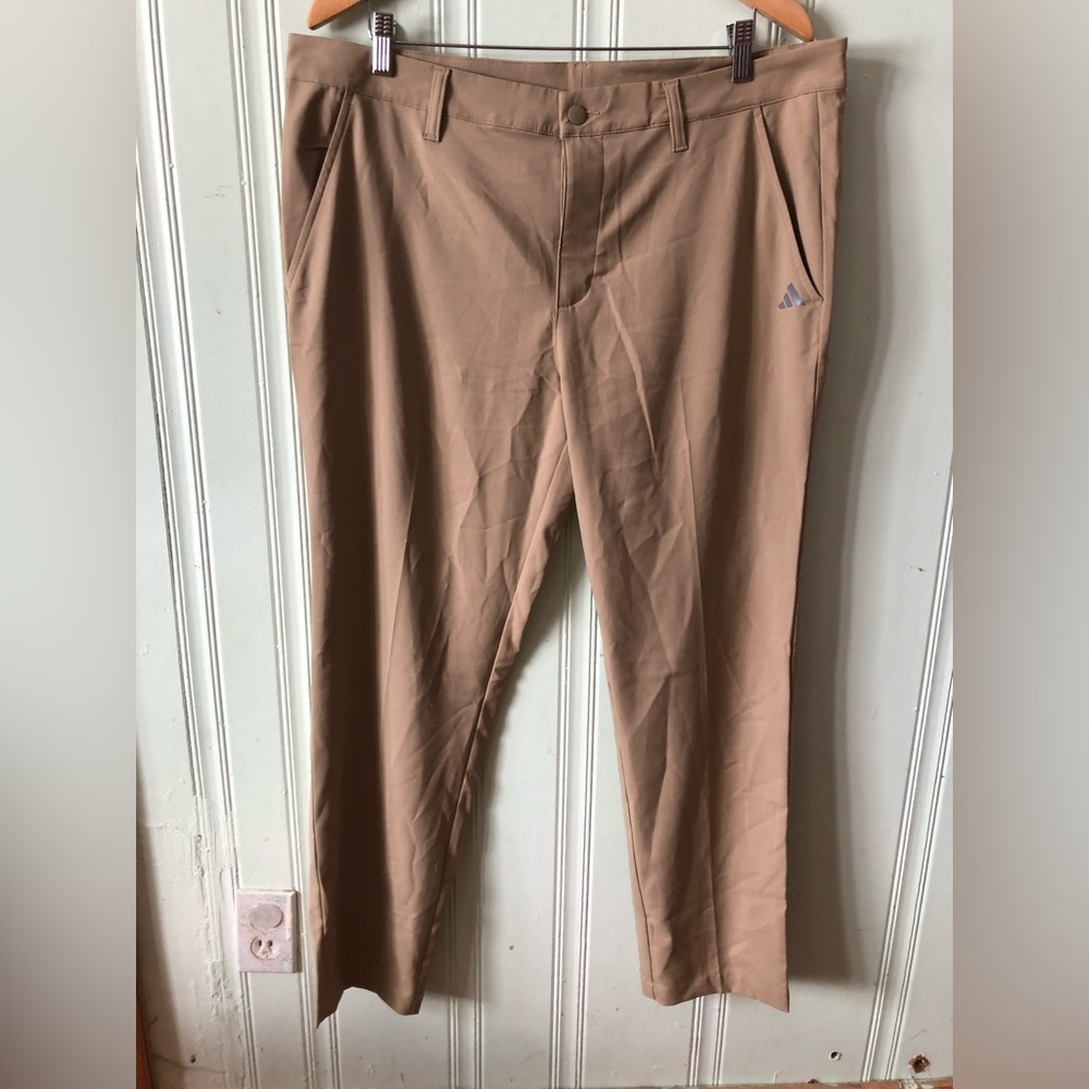 🔊Adidas | Tan Coloured Pants Sz 36x30